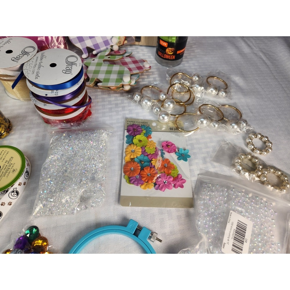 Lot of Mixed Craft Supplies New & Used Assorted Paint, Scrapbooking, Sewing Etc - Picture 3 of 13